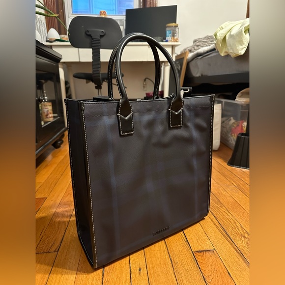 Burberry Other - Burberry men’s large tote crossbody bag in blue check